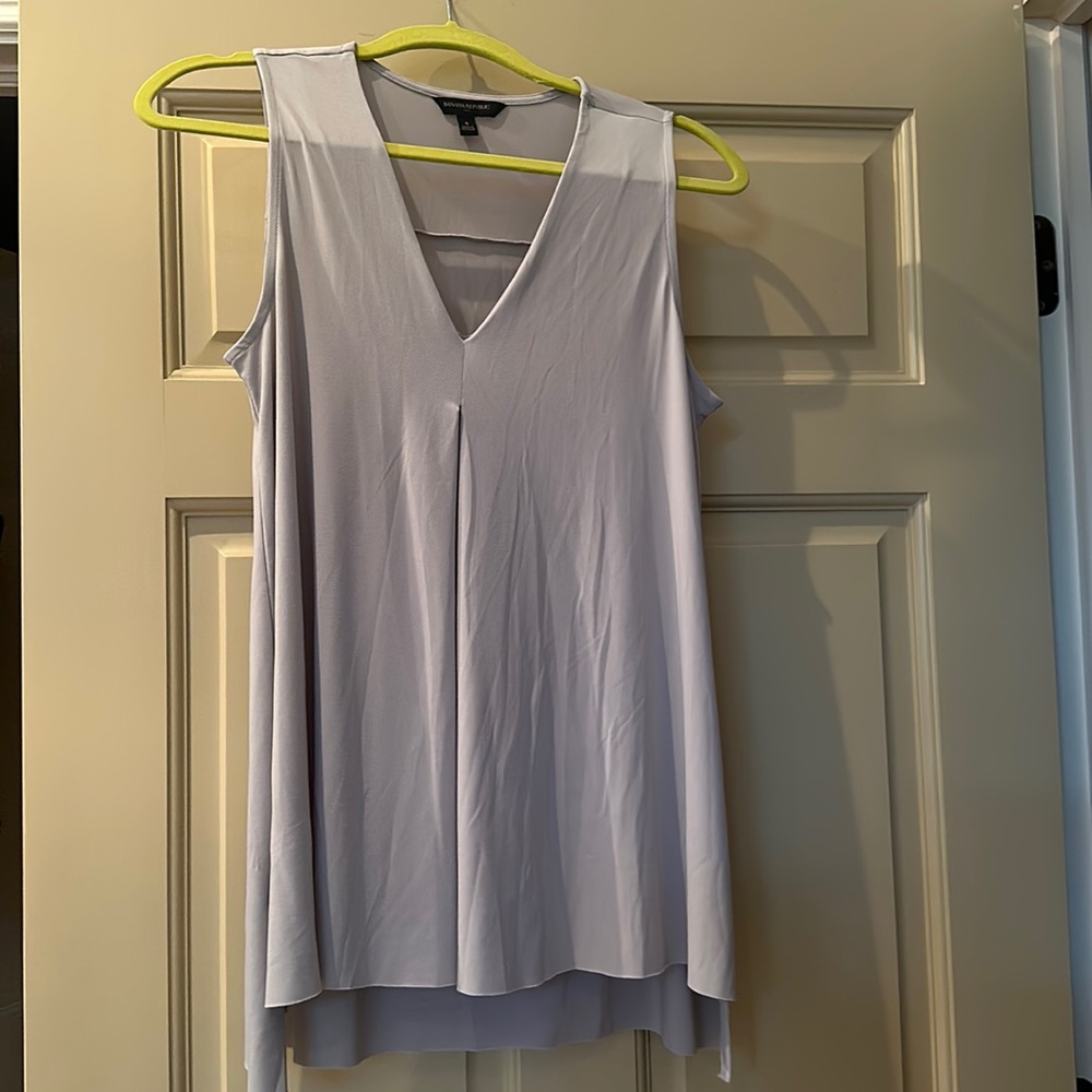 Banana Republic sleeveless top sz S